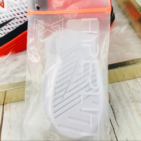 NEW Nike Metcon 6 Cross Training White Orange - Picture 6 of 9